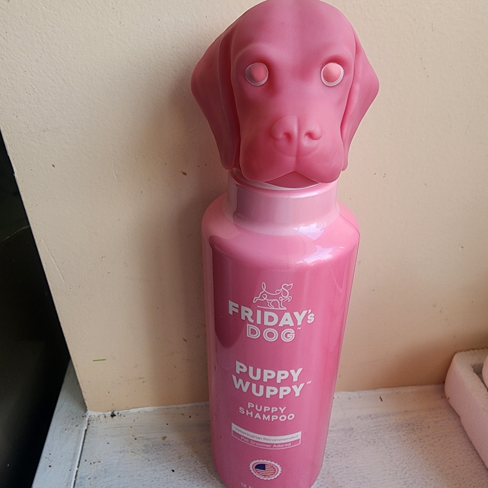 Friday's Dog Puppy Wuppy Shampoo For 8 Weeks Or Older Hypoallergenic.